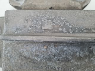 bontott VW GOLF VI Váltó Tartó Bak (Pozíciófüggetlen)