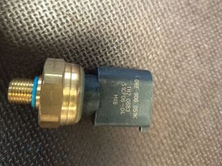 bontott VW GOLF VI Jeladó (Magában)