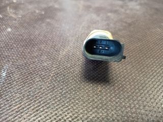 bontott VW GOLF VI Jeladó (Magában)