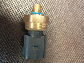 bontott VW GOLF VI Jeladó (Magában)