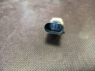 bontott VW GOLF VI Jeladó (Magában)