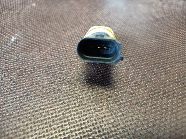 bontott VW GOLF VI Jeladó (Magában)