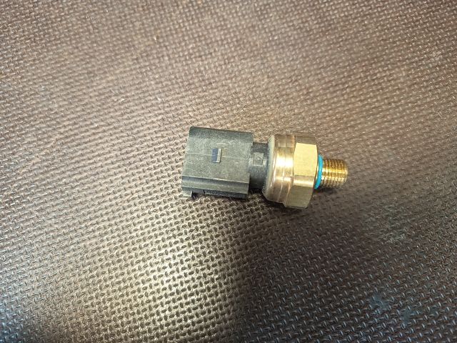 bontott VW GOLF VI Jeladó (Magában)