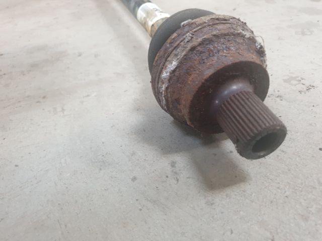 bontott VW GOLF VI Jobb hátsó Féltengely