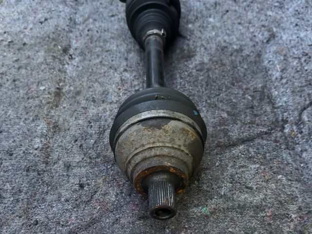 bontott VW GOLF VI Bal Féltengely