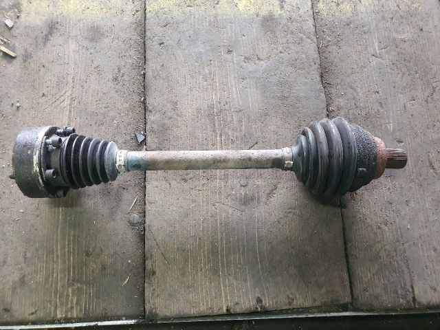 bontott VW GOLF VI Bal Féltengely