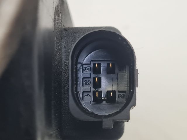 bontott VW GOLF VI EGR / AGR Szelep