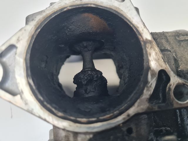 bontott VW GOLF VI EGR / AGR Szelep