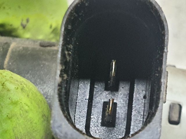 bontott VW GOLF VI EGR / AGR Vákum Szelep