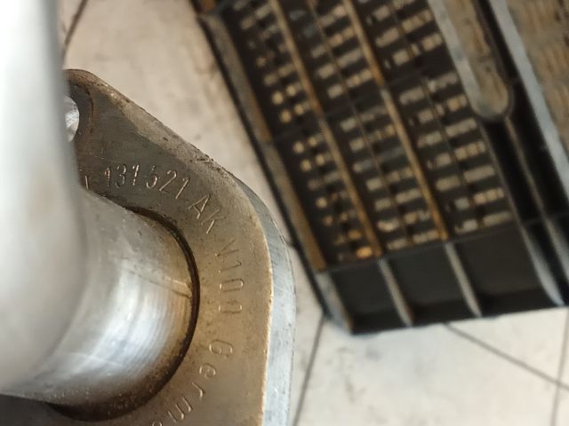 bontott VW GOLF VI EGR Hűtő Cső