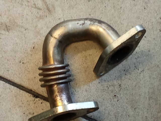 bontott VW GOLF VI EGR Hűtő Cső