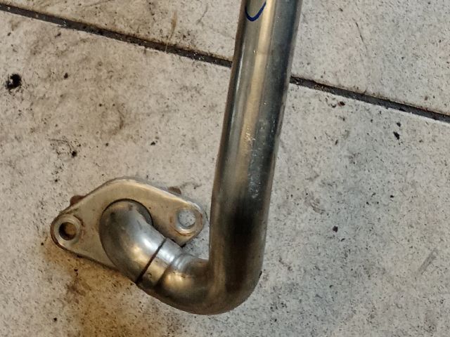 bontott VW GOLF VI EGR Hűtő Cső