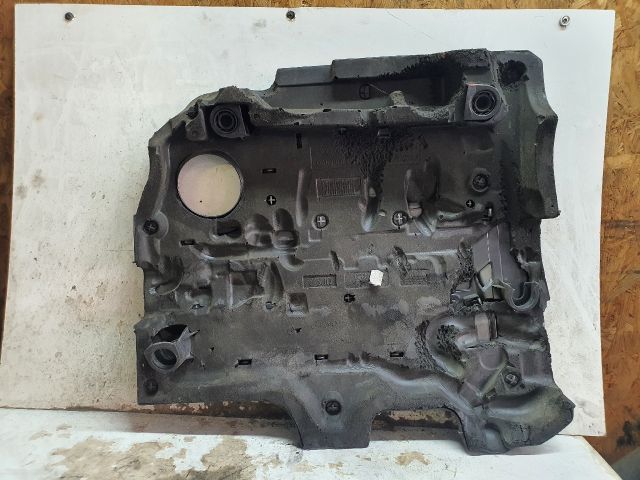 bontott VW GOLF VI Felső Motorburkolat