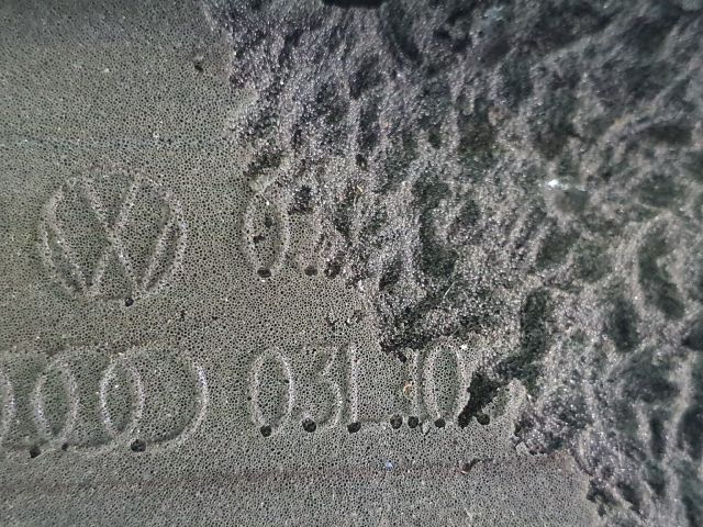 bontott VW GOLF VI Felső Motorburkolat