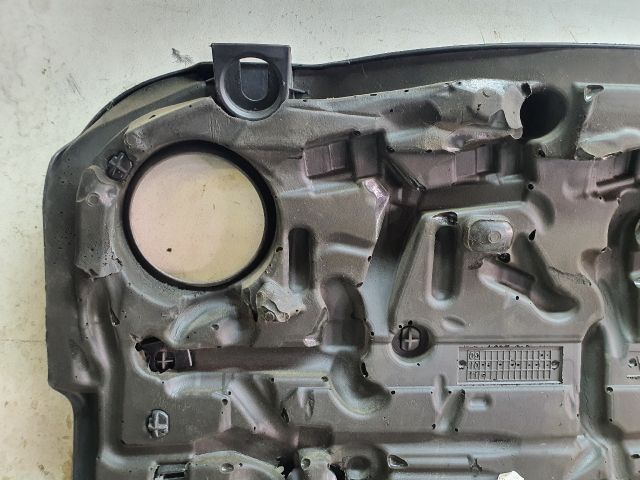 bontott VW GOLF VI Felső Motorburkolat