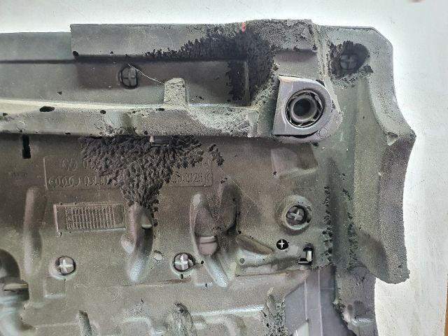 bontott VW GOLF VI Felső Motorburkolat