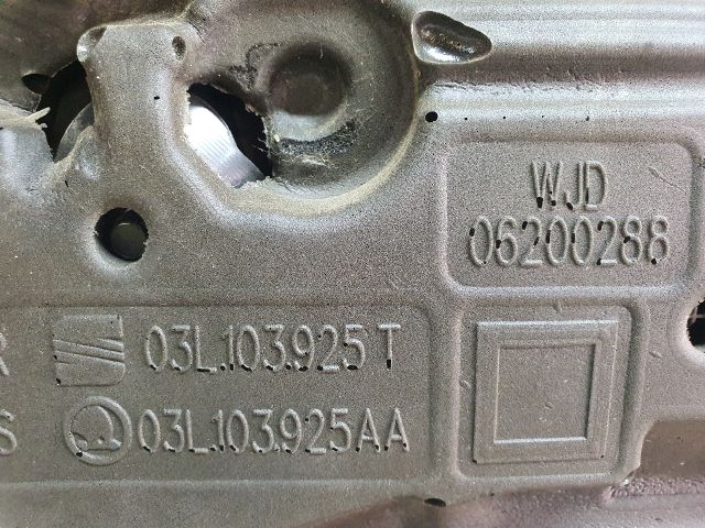 bontott VW GOLF VI Felső Motorburkolat