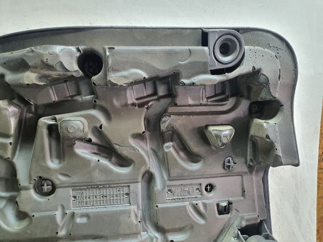 bontott VW GOLF VI Felső Motorburkolat