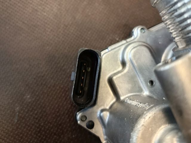 bontott VW GOLF VI Fojtószelep (Elektromos)