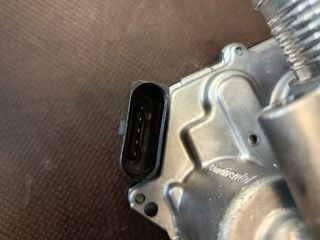 bontott VW GOLF VI Fojtószelep (Elektromos)