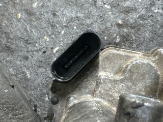 bontott VW GOLF VI Fojtószelep (Elektromos)