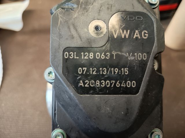 bontott VW GOLF VI Fojtószelep (Elektromos)