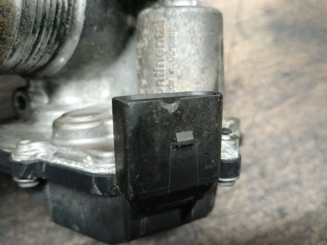 bontott VW GOLF VI Fojtószelep (Elektromos)