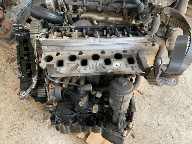 bontott VW GOLF VI Főtengely (Magában)