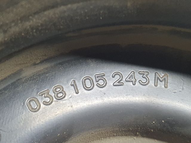 bontott VW GOLF VI Főtengely Szíjtárcsa