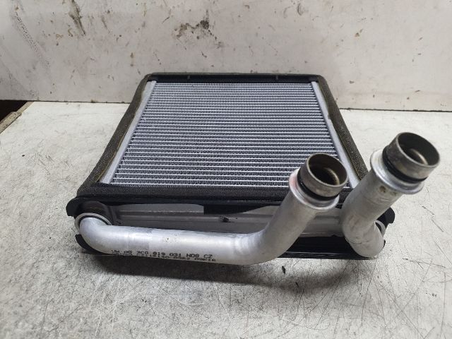 bontott VW GOLF VI Fűtőradiátor