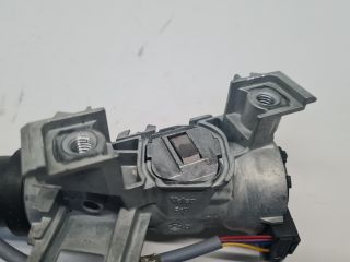 bontott VW GOLF VI Gyújtáskapcsoló Házzal