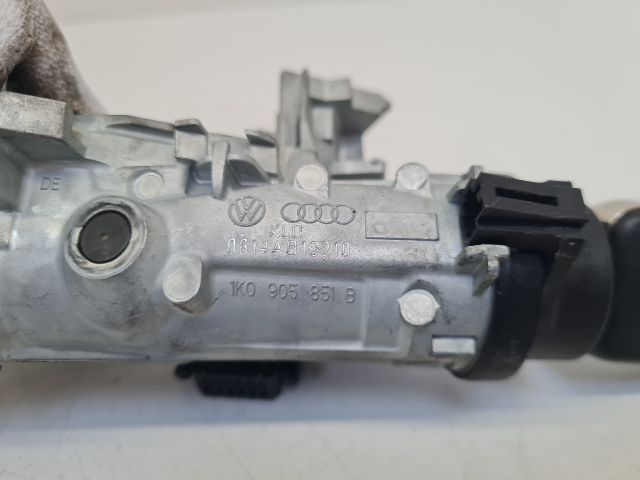 bontott VW GOLF VI Gyújtáskapcsoló Házzal