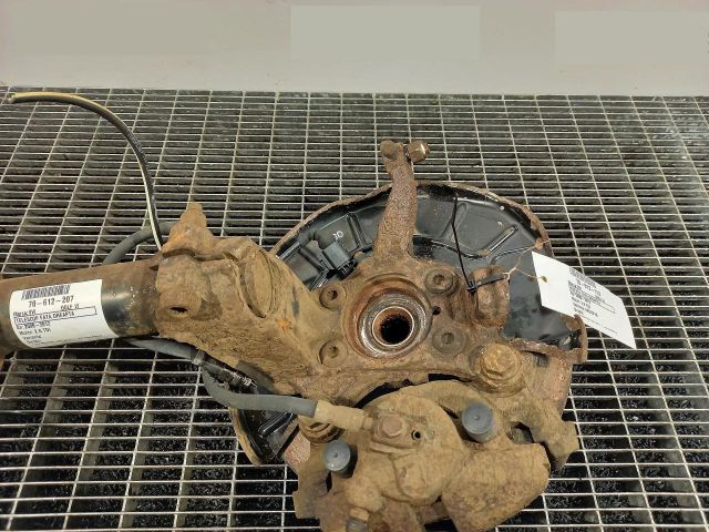 bontott VW GOLF VI Jobb első Csonkállvány