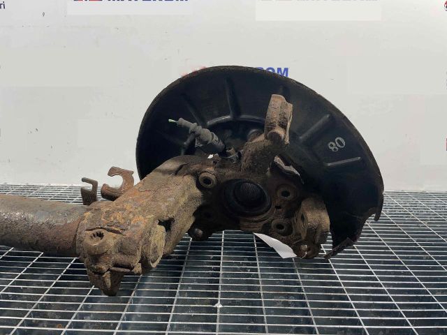 bontott VW GOLF VI Jobb első Csonkállvány