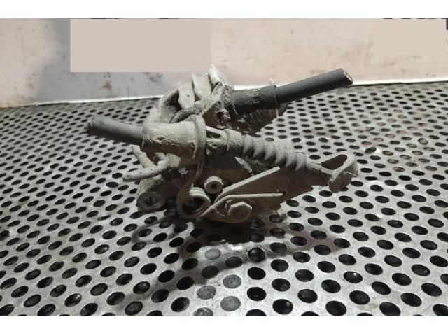 bontott VW GOLF VI Jobb hátsó Féknyereg Munkahengerrel