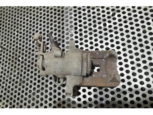 bontott VW GOLF VI Jobb hátsó Féknyereg Munkahengerrel