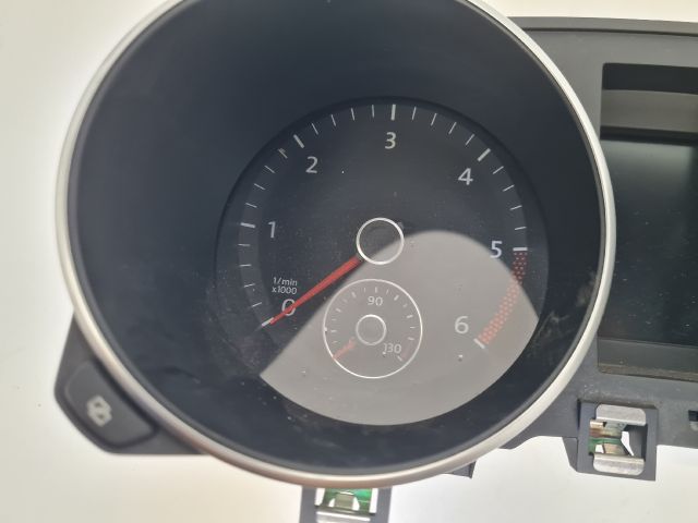 bontott VW GOLF VI Kilométeróra