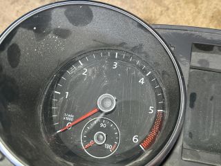 bontott VW GOLF VI Kilométeróra