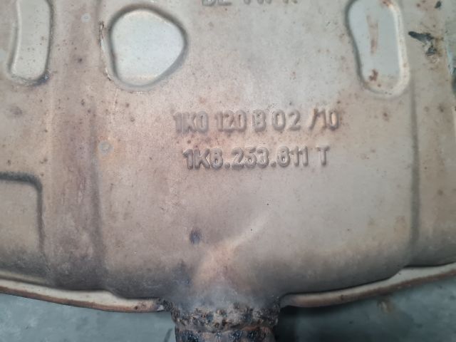 bontott VW GOLF VI Komplett Kipufogó Rendszer