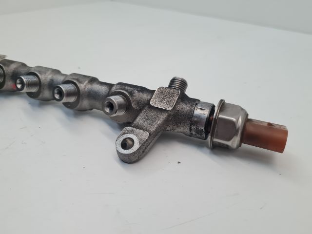 bontott VW GOLF VI Közösnyomócső