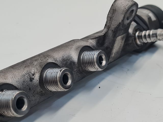 bontott VW GOLF VI Közösnyomócső