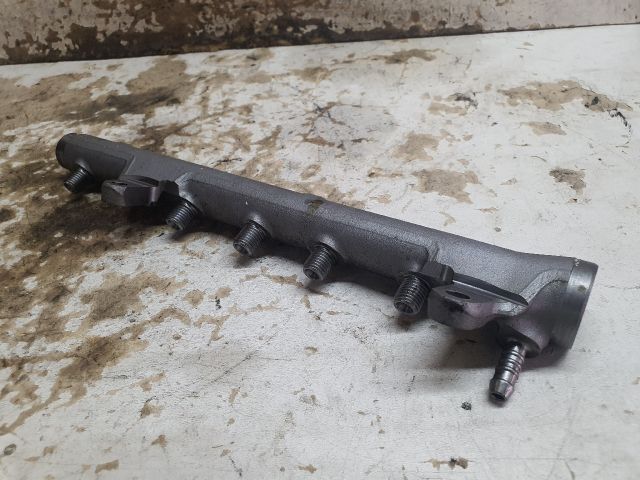 bontott VW GOLF VI Közösnyomócső