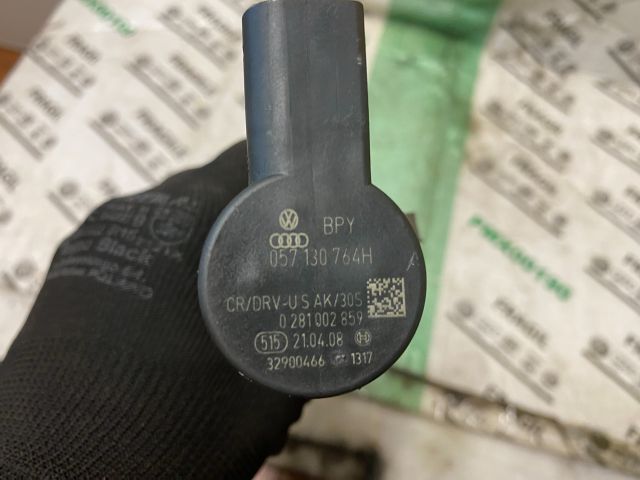 bontott VW GOLF VI Közösnyomócső