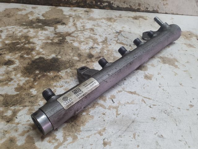 bontott VW GOLF VI Közösnyomócső