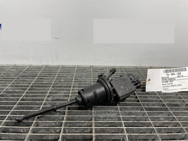 bontott VW GOLF VI Kuplung Munkahenger