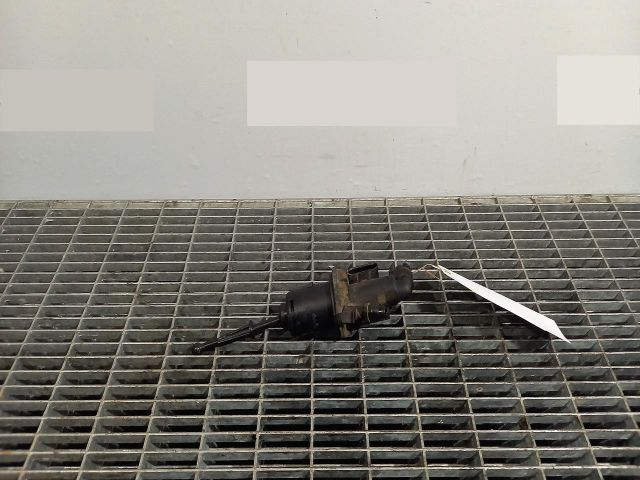 bontott VW GOLF VI Kuplung Munkahenger