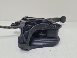 bontott VW GOLF VI Kuplung Pedál