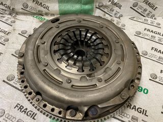 bontott VW GOLF VI Kuplung Szett Lendkerékkel
