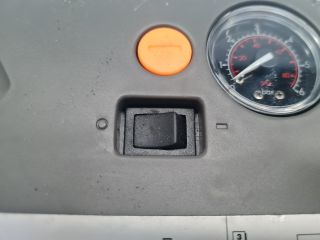 bontott VW GOLF VI Légkompresszor