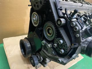 bontott VW GOLF VI Motor (Fűzött blokk hengerfejjel)